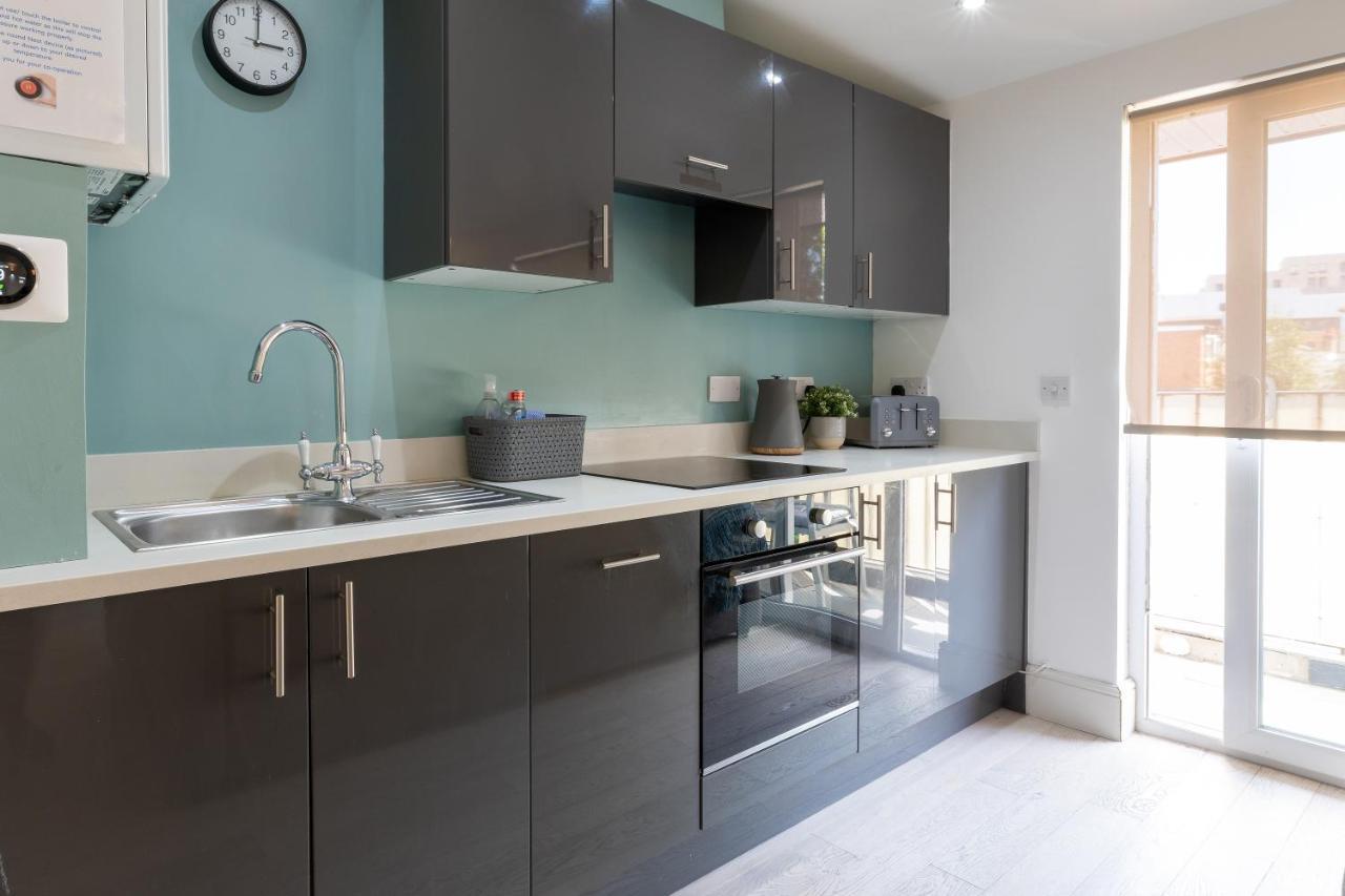 Cosy One Bedroom Apartments With Free Evening Parking Southampton Extérieur photo